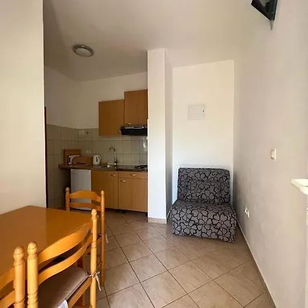 Apartments Paulina Trogir Exterior photo